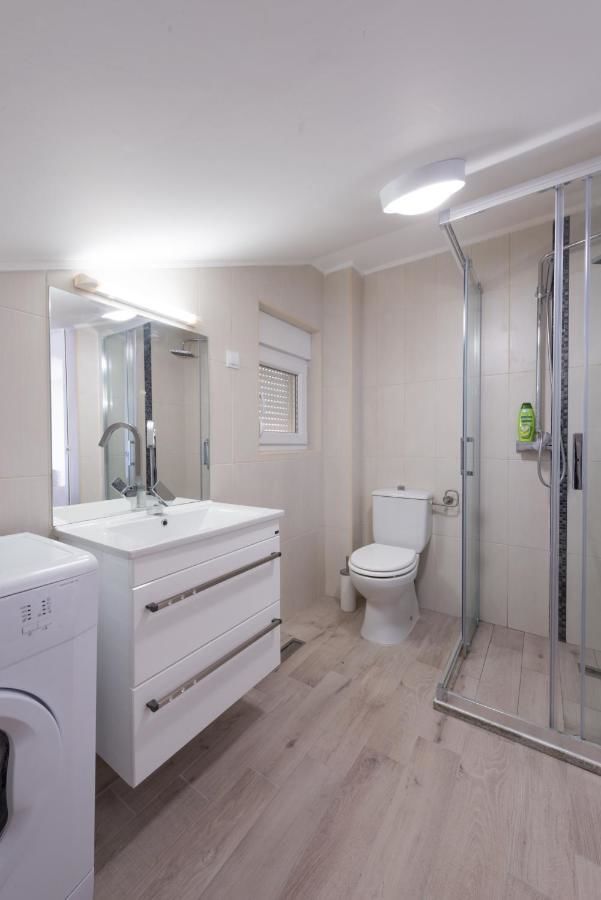Апартаменты Villa Sandy Apartments Тиват-16